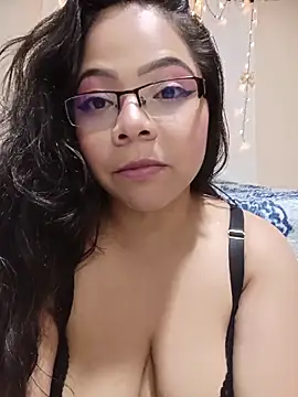 Czat XXX na żywo – ROUSSE_SINCLAIR