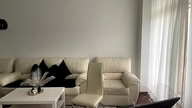 RoxelleSilvara69 – Naživo XXX chat