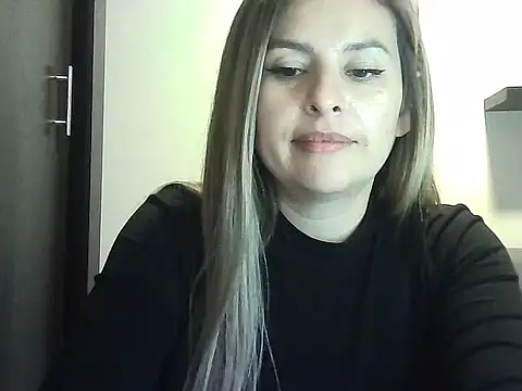 Valery__Rouse_'s Live XXX Chat