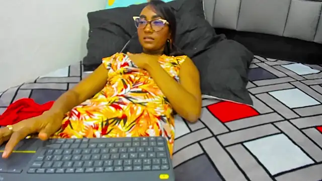 MurphyAngelina's Live XXX Chat