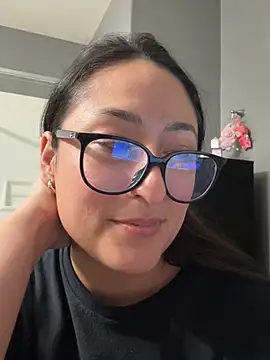 Goddessxxrosexx's Live XXX Chat