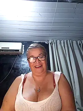 Chat +18 de momismilf544 ao vivo