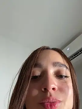 hottiee_melannie's Live XXX Chat