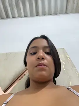 Chat XXX en directo de Baby_morena12