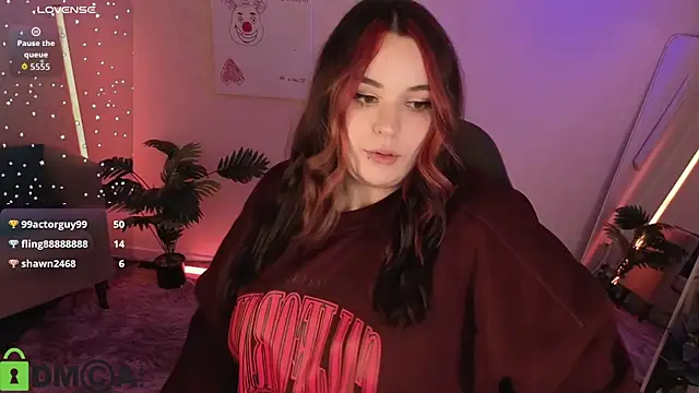 Mia_R0ss Adlı Modelin Canlı XXX Sohbeti