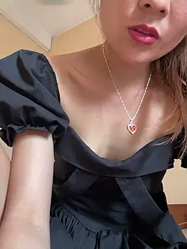 Webkamerová show Mimi_pussy