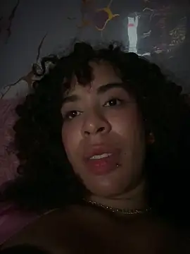 Chat XXX en directo de Woo_isDaphne