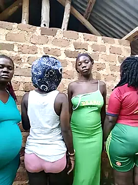 holygrail001 在線直播表演