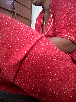 Show modela aunty_sumy na web-kameri