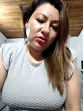 sakotodika: онлайн-секс-чат