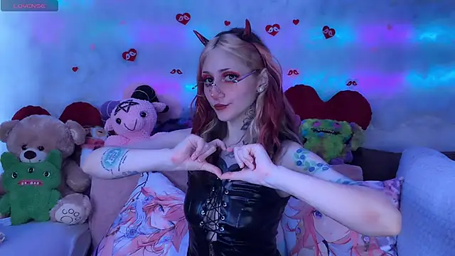 _Devill_Baby Show Webcam