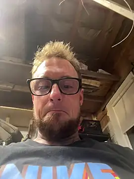 WIDBIGWHITECOCKのウェブカメラショー