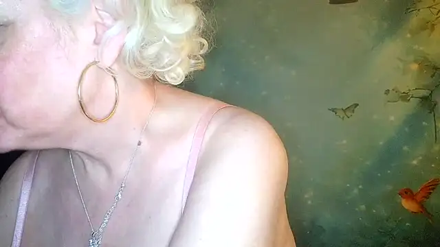 Blondie_the_librarian's Live XXX Chat