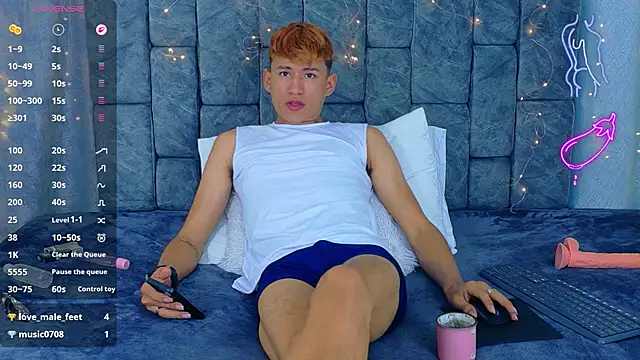 NicolasTorrez 现场XXX聊天