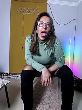 Rubi424 – Naživo XXX chat