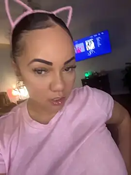 Živý XXX chat DestineeJayde