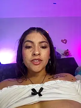 Fox_Roxxan 라이브 XXX 채팅