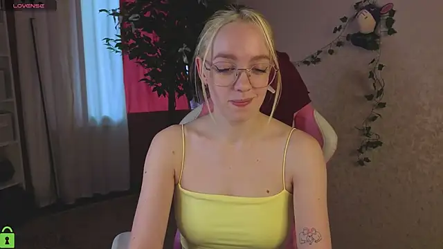 R0cket_bunny Live XXX-Chat