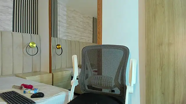 abrillrose Live XXX-Chat