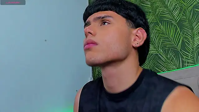 Nathaniel_Park: απευθείας συνομιλία ΧΧΧ