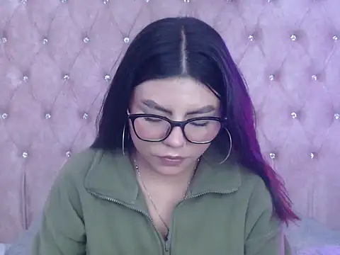 Jessica_Carter_01: онлайн-секс-чат