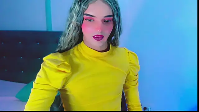 malahya_ élő XXX-chatje