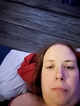 023thickandjuicy07 现场XXX聊天