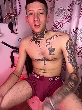alexhotnice's Live XXX Chat