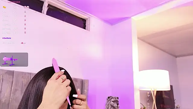 Chat +18 de lara_giraldo ao vivo