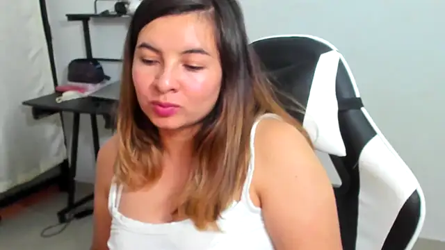 __Emma__11__Lecat_ – Live XXX-chat