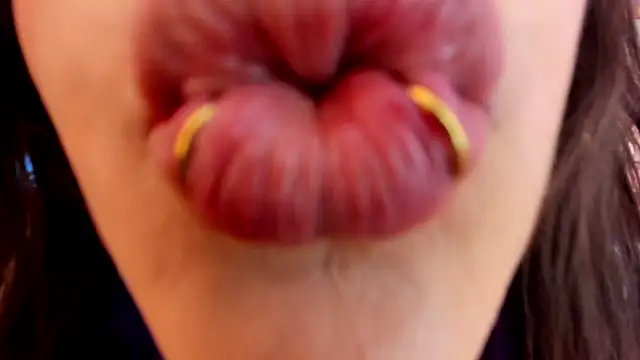 Chat +18 de TaraTaylorr ao vivo