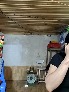 Chatroom XXX en direct de Basanis68