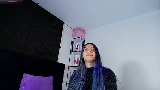 XXX chat uživo modela karlamoon23