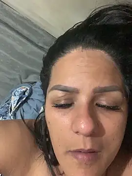 Chat XXX en directo de tyraba