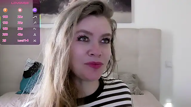 PetersEmily's Live XXX Chat