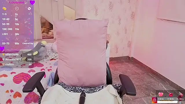 MARIANA_TAY1's Live XXX Chat