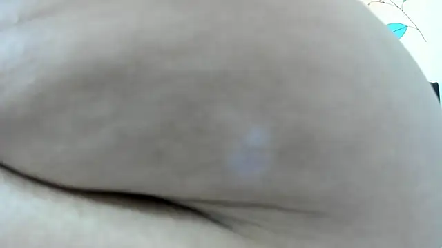 แชท XXX สดของ Alondra_zaaens