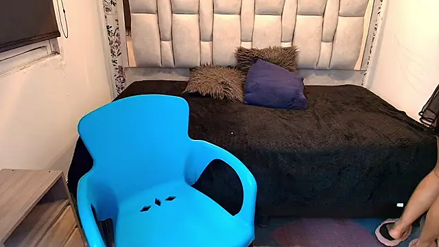 Keyla_Brunette_ Live XXX Chat