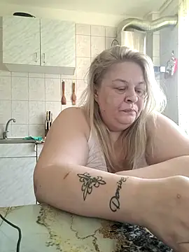 AriannaMilf live XXX chat