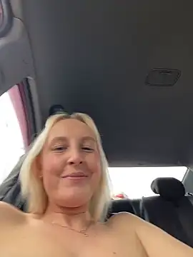 Онлайн чат XXX MerlinDave