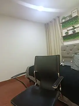 sasi_lunan Live XXX chat