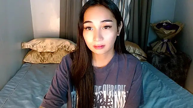 SweetLilly_18 在線直播表演