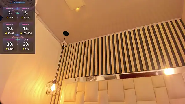 XXX chat uživo modela camila__herrera