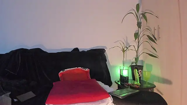 Pokazy przed kamerką – Erickpritz_xh