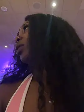 mochakaia Chat XXX live