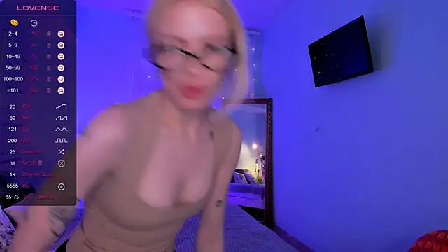 Chatroom XXX en direct de AnyaTaylor_