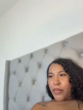 Chatroom XXX en direct de izzybelmonth12