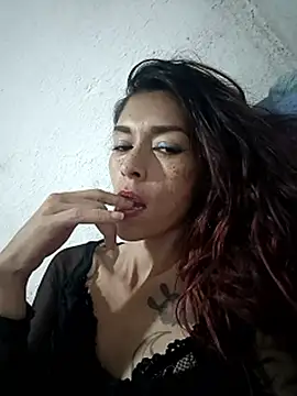 Auri_Phone Webcam Show