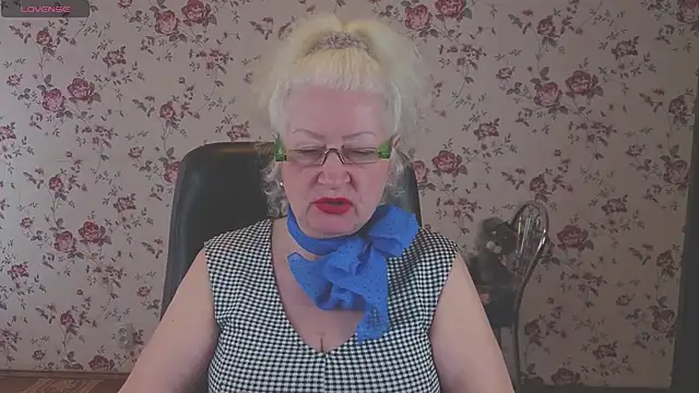 XXX chat uživo modela Maya_Mayflower