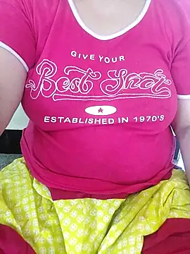 TamilDreamgirl08 live XXX chat